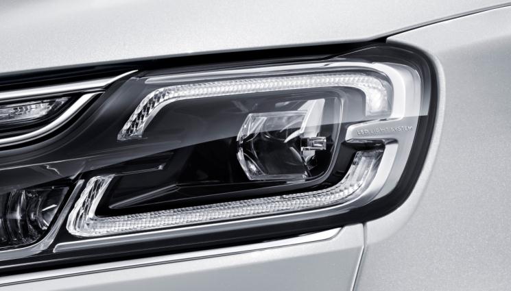 巴斯特的极致天窗工艺冰球突破豪华版遇见伟(图33)